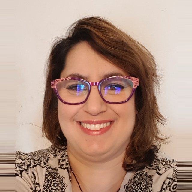 Varsha Vashisthaw — Person-Centred and Existential Psychotherapist at MySafeTherapy